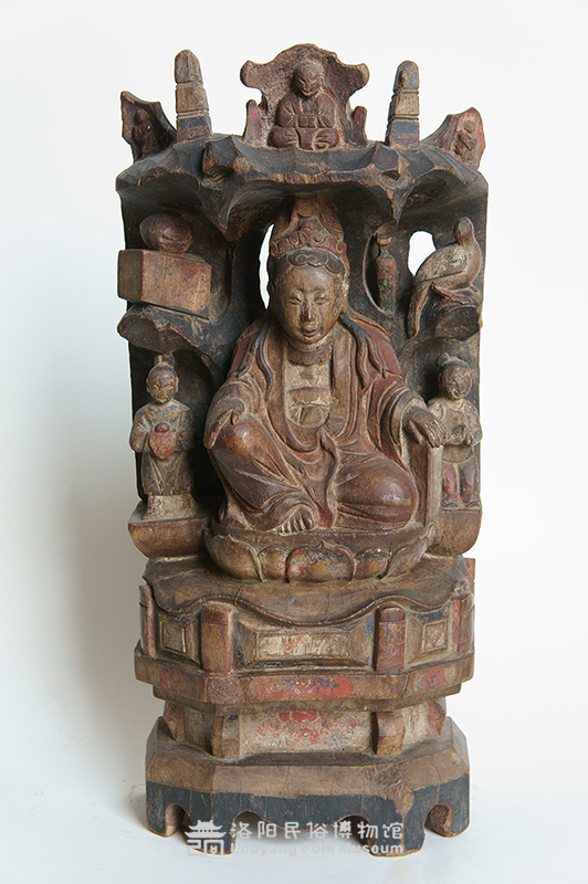 彩绘描金木雕观音菩萨像