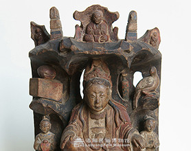 彩绘描金木雕观音菩萨像